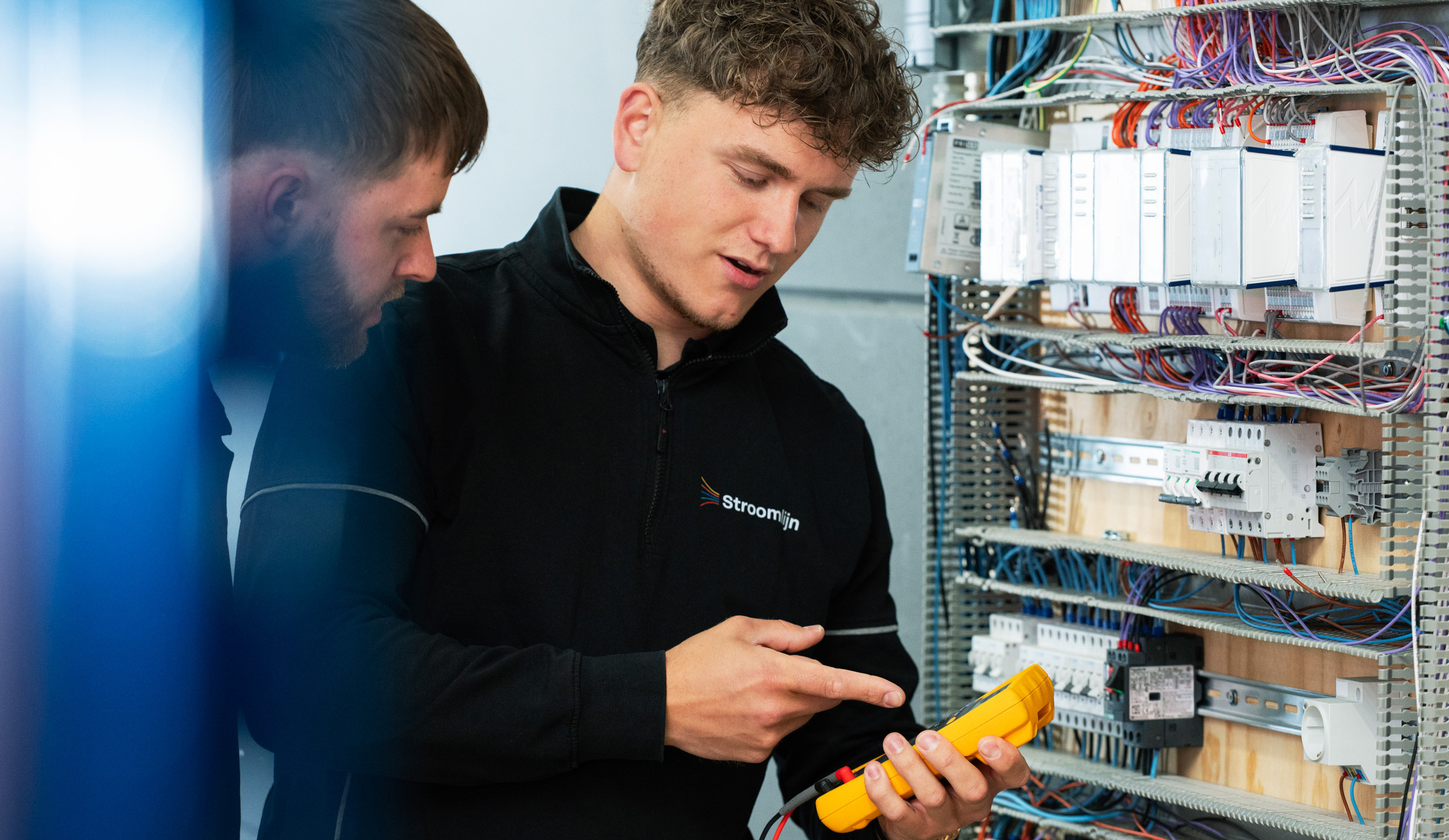 stroomlijn elektrotechnisch specialist